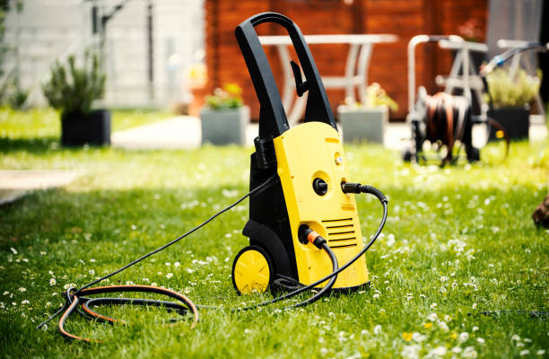 Best Pool Deck Cleaning  in Woodlake, VA